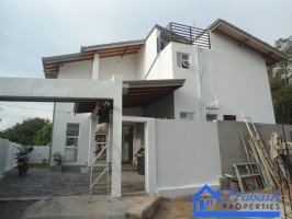 House for Sale at Thalawathugoda